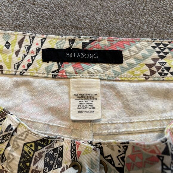 Billabong Lace Up Shorts Bright Colorful Geometric Lite Hearted Cut Off Size 28 - Picture 3 of 3